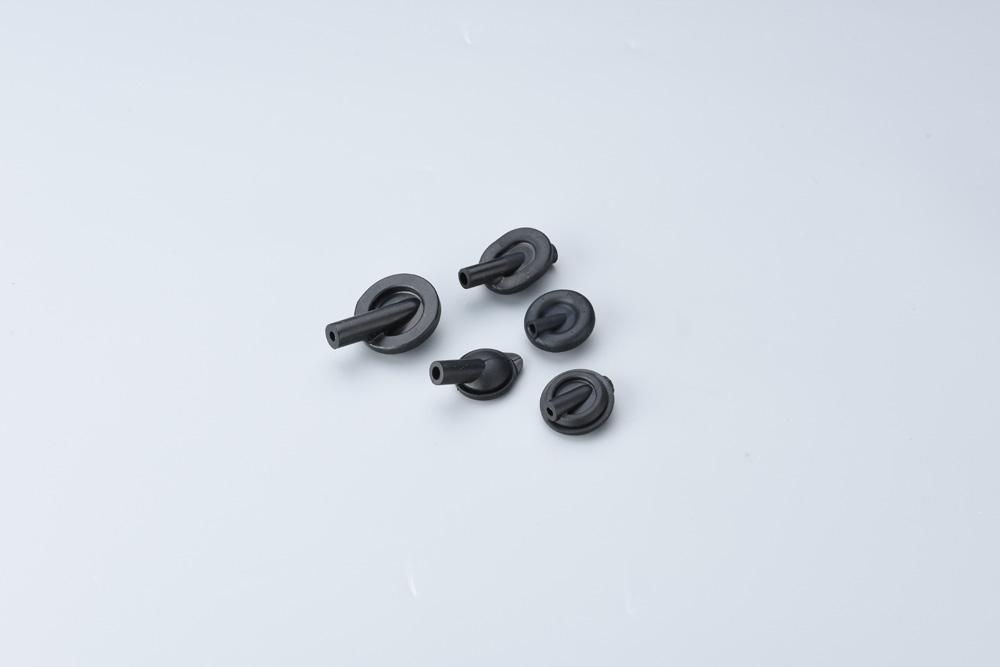 斜管線(xiàn)套